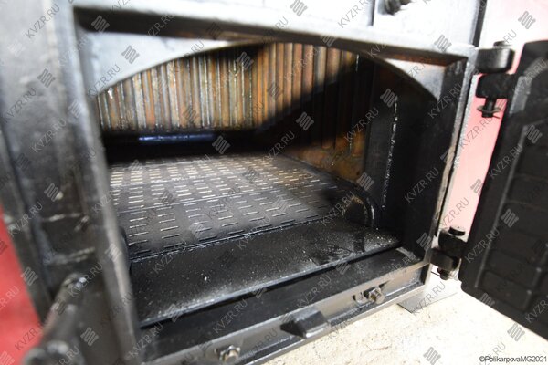 Колосниковая топка котла 1.45 МВт уголь дрова